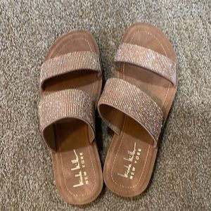 New Nicole Miller Rose Gold slide sandals 8-1/2